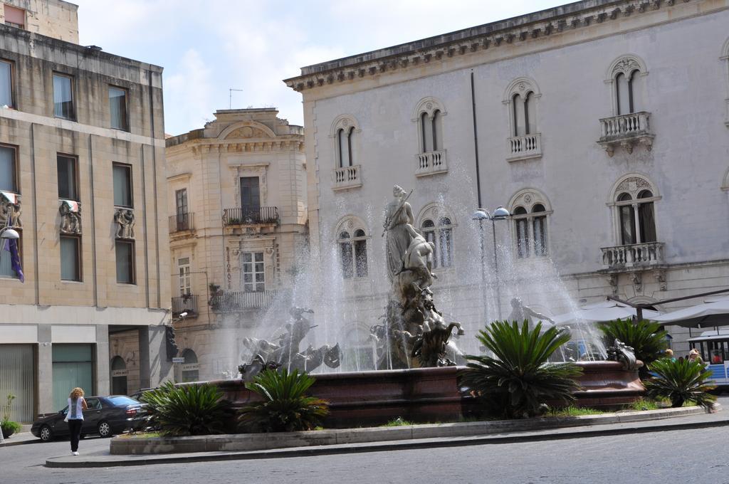 Kalos Syracuse Exterior foto